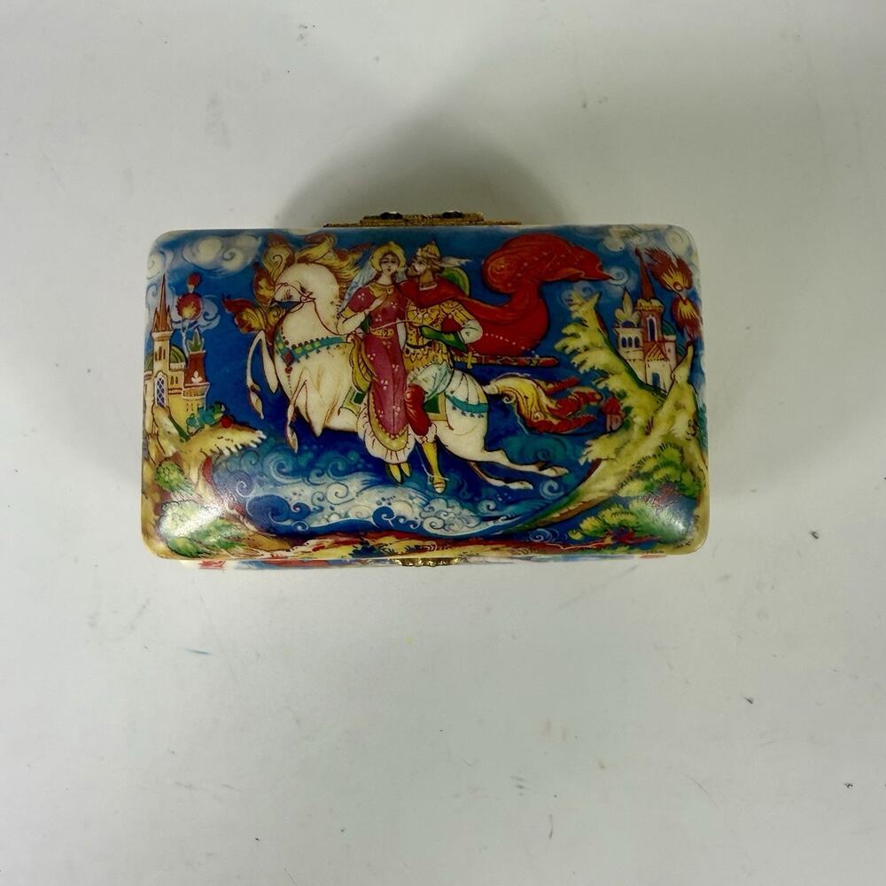Lucy Maxym Fairy Tale Fantasies Ruslan & Ludmilla Porcelain Trinket Box #66 - Picture 2 of 7